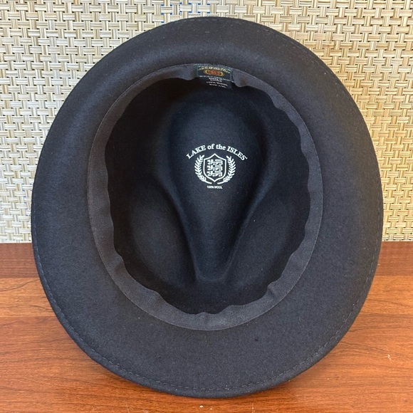 🌟HP🌟VTG 2000s 100% Wool Black Fedora w/ Feathers Lake of the Isles L/XL - Picture 9 of 12